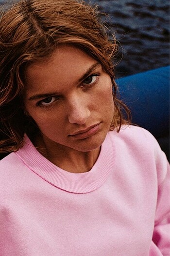 HAILEY BIEBER Zara Oversize Sweatshirt - Görsel 7