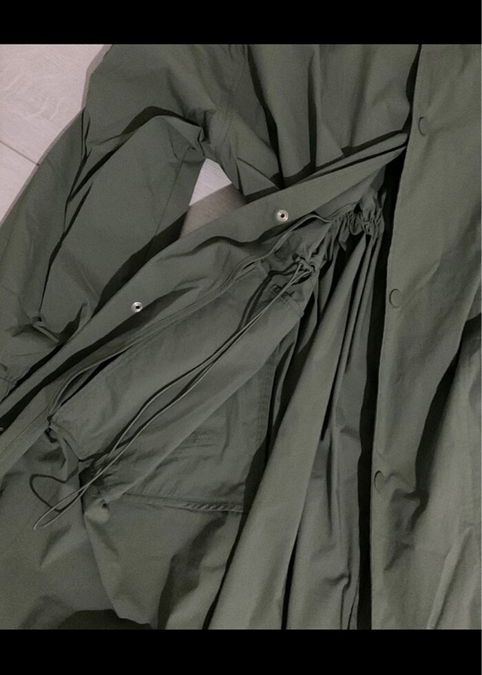 PULL&BEAR Yağmurluk - Görsel 3