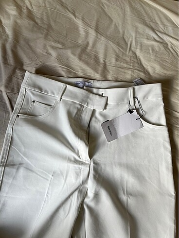 Bershka Bershka Beyaz Pantolon