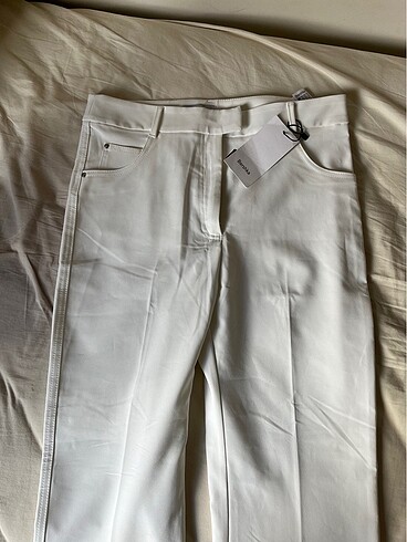 Bershka Beyaz Pantolon