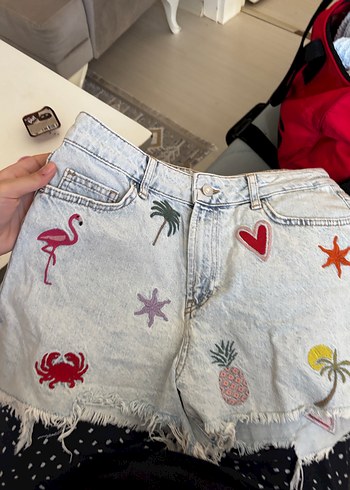 Nakışlı Bohem Mini Kot Şort