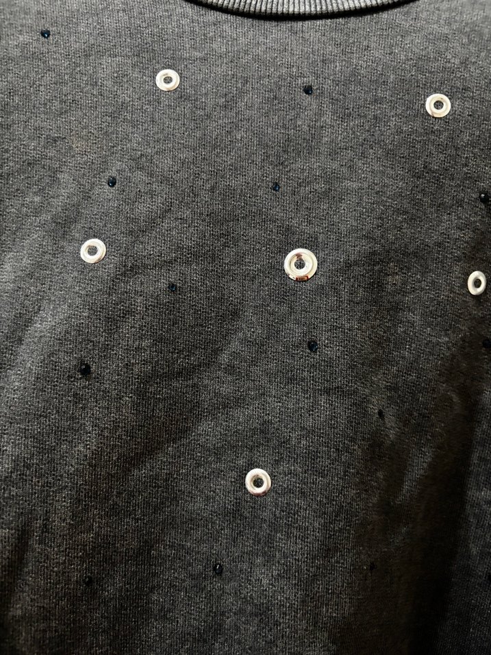 Gri Nakışlı Düğmeli Kadın Sweatshirt - Görsel 2