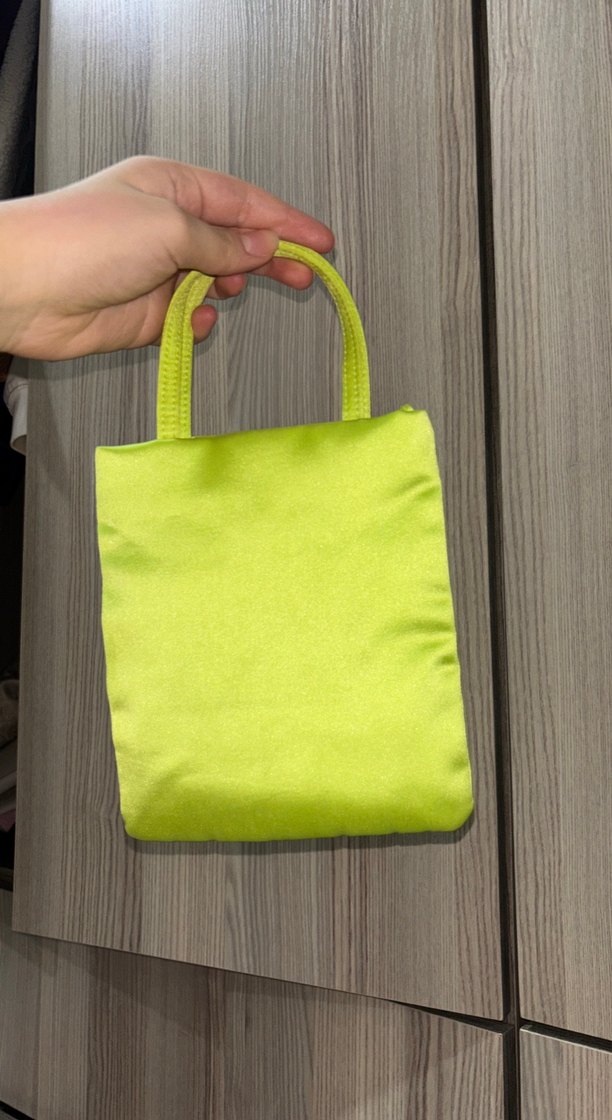 Parlak Yeşil Fermuarlı Kadın Çantası - Görsel 2