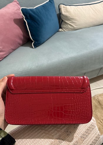 Parlak Kırmızı Deri Kadın Çanta - Görsel 2