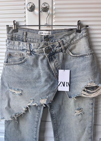 Zara mavi Renkli Asimetrik Kesim Kot Pantolon