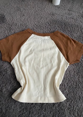 krem renk kısa kollu crop-tişört xs bedene de uyar kumaş esnek - Görsel 2