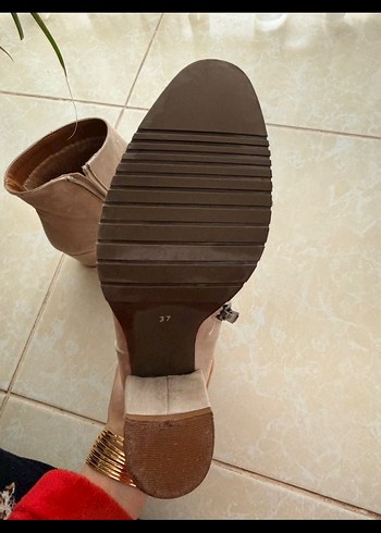 Bej Süet Kadın Topuklu Bot - Görsel 6