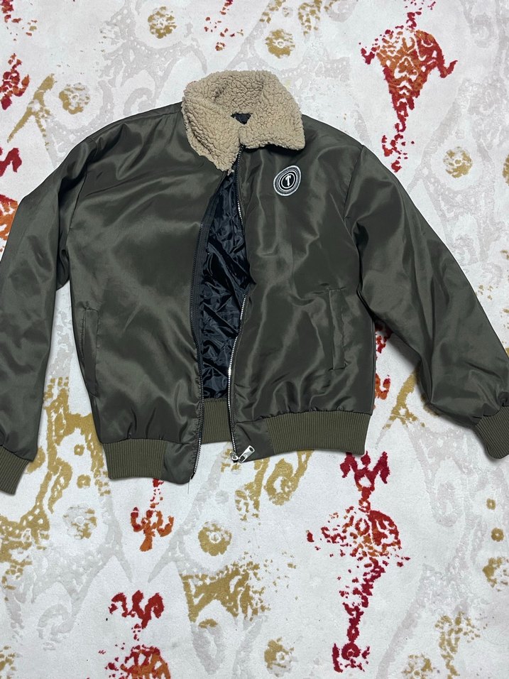 Trapstar yeşil ceket - Görsel 2