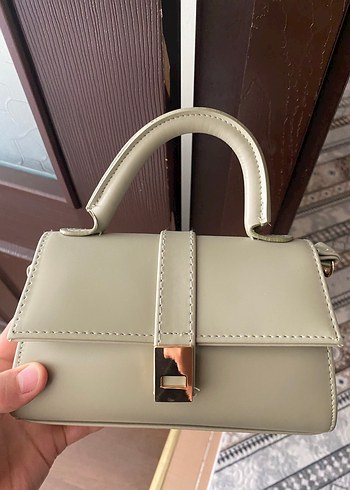 Kadın Çağla Yeşili Deri Kemerli El Çantası - Görsel 2