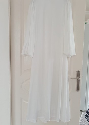 Beyaz Uzun Elbise, Yüksek Yaka, Salaş Kesim - Görsel 2