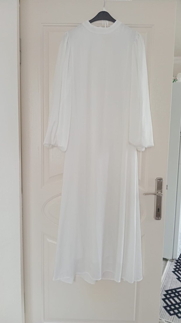 Beyaz Uzun Elbise, Yüksek Yaka, Salaş Kesim - Görsel 2