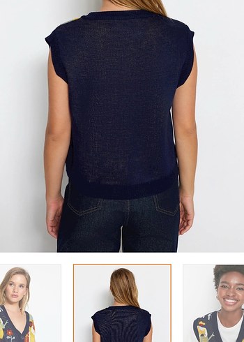 Renkli Baskılı V Yaka Örgü Süveter - Görsel 3