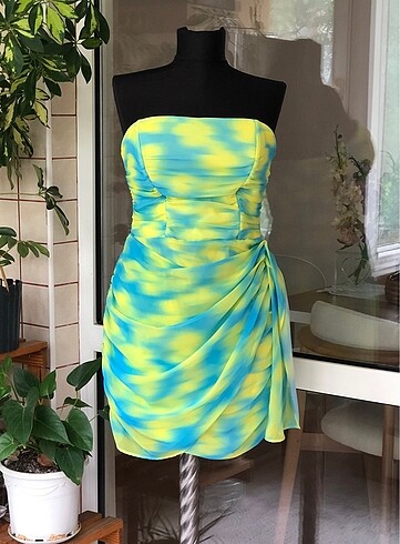 Bershka elbise