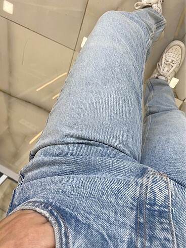 36 Beden mavi Renk Açık mavi mom fit jean