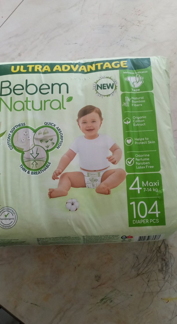 BEBEM Natural 4 Maxi Bantlı Bebek Bezi 104 Adet - Görsel 3