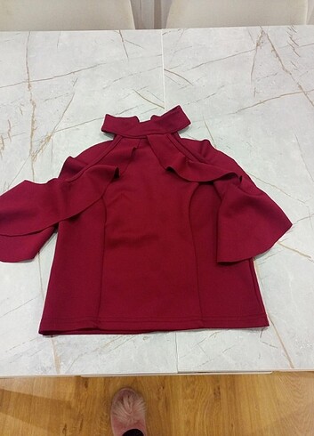 m Beden bordo Renk Bordo bluz.