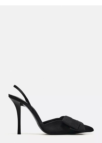 Zara Siyah Stiletto Topuklu Fiyonklu Ayakkabı