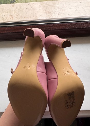 37 Beden pembe Renk Pastel Pembe Tokalı Kadın Blok Topuklu Stiletto