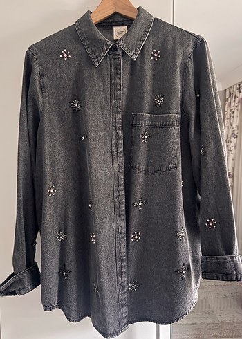 44 Beden Düğmeli Nakışlı Gri Denim Kadın Ceket