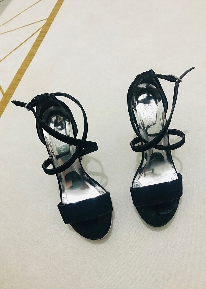 Topuklu ayakabı - Görsel 2