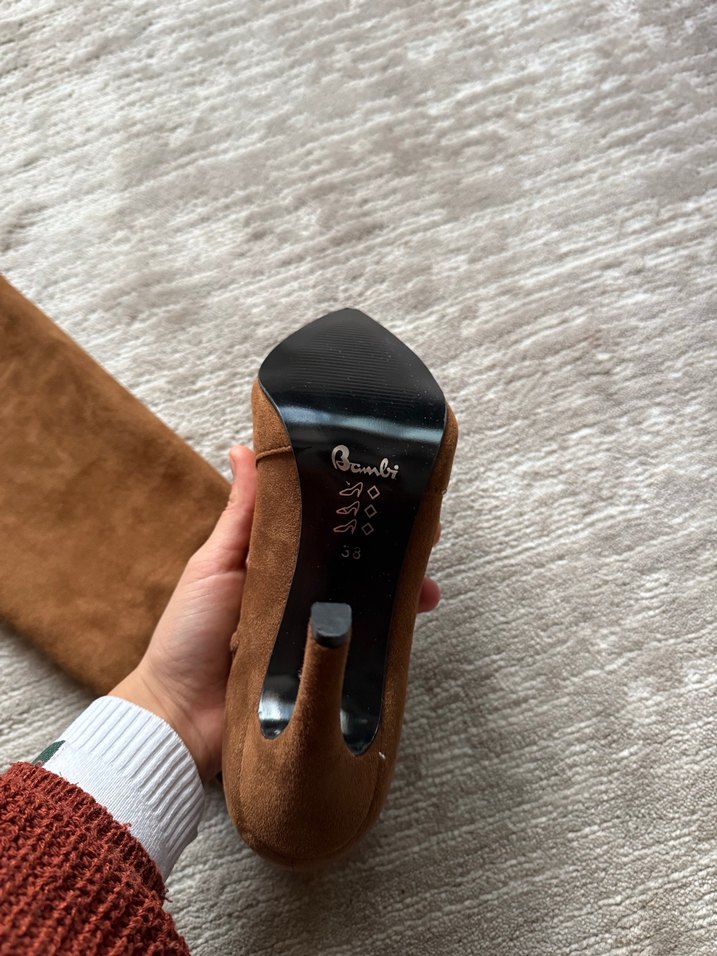 Kahverengi Süet Dizüstü Topuklu Çizme - Görsel 3