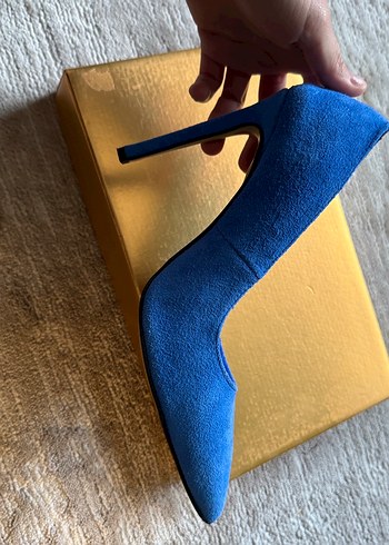 Mavi Süet Stiletto Topuklu Kadın Ayakkabı - Görsel 2