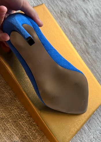 Mavi Süet Stiletto Topuklu Kadın Ayakkabı - Görsel 3