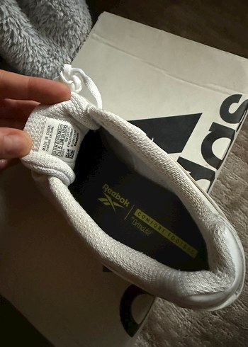 Beyaz Bağcıklı Reebok Spor Ayakkabı - Görsel 3