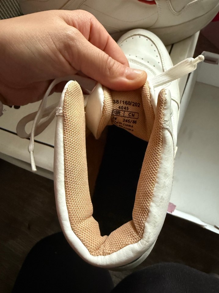 Beyaz Kadın Dolgu Topuklu Spor Ayakkabı - Görsel 4