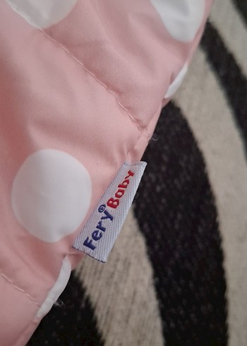 Kapüşonlu Pembe Puantiyeli Kız Yeleği - Görsel 3