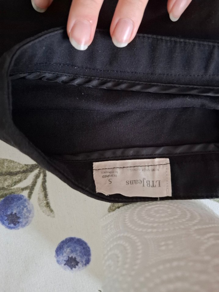 Fermuarlı Siyah Mini Etek - Görsel 3