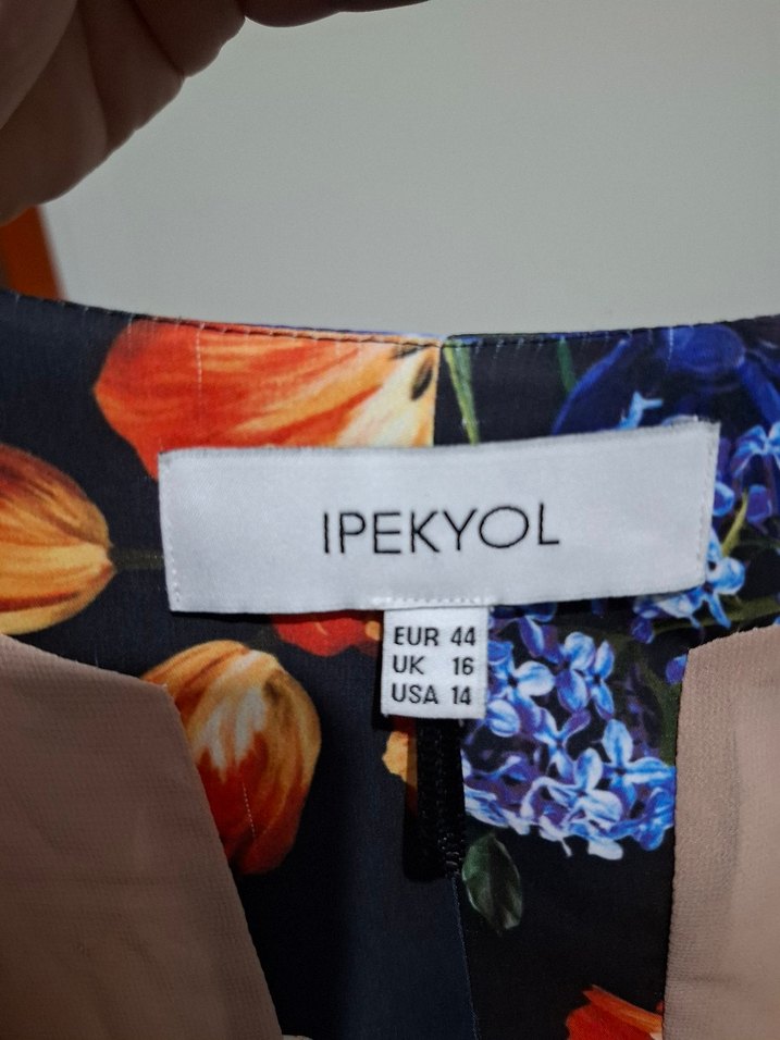 Çiçek desenli İPEKYOL BAYAN CEKETI - Görsel 3