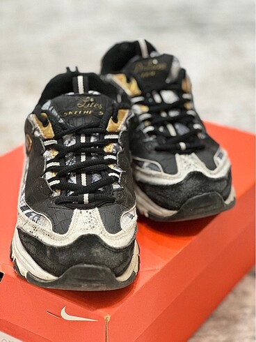 Skechers D?lites