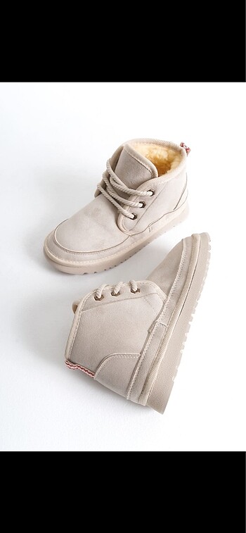 Ugg bot
