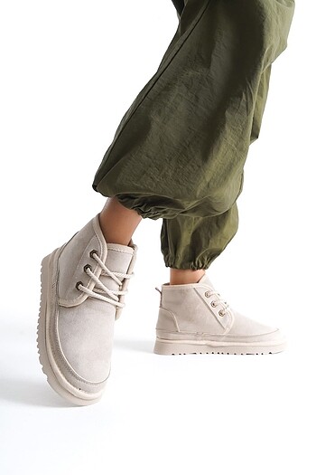 Ugg Ugg bot