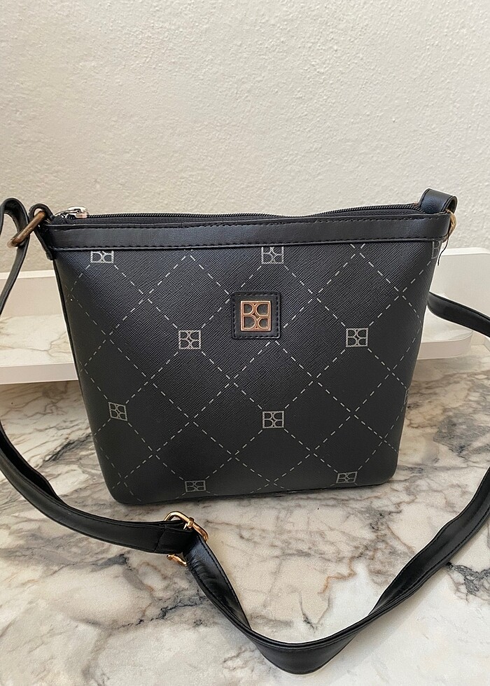 Askılı çanta - Görsel 3