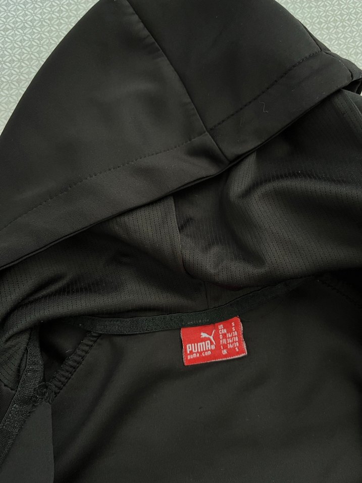 Siyah Fermuarlı Kapüşonlu Kadın Spor Ceket - Görsel 2