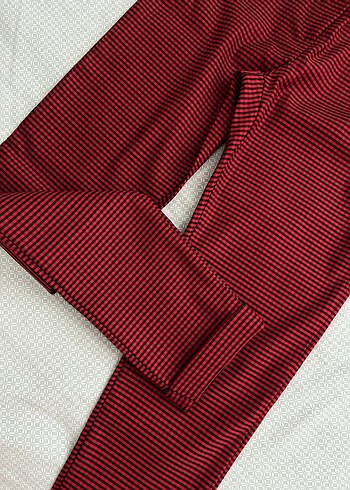 Kırmızı Pilili Kadın Kumaş Pantolon - Görsel 3