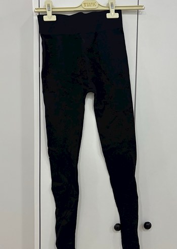 Siyah Kadın Mini Bermuda Şort ve tayt - Görsel 4