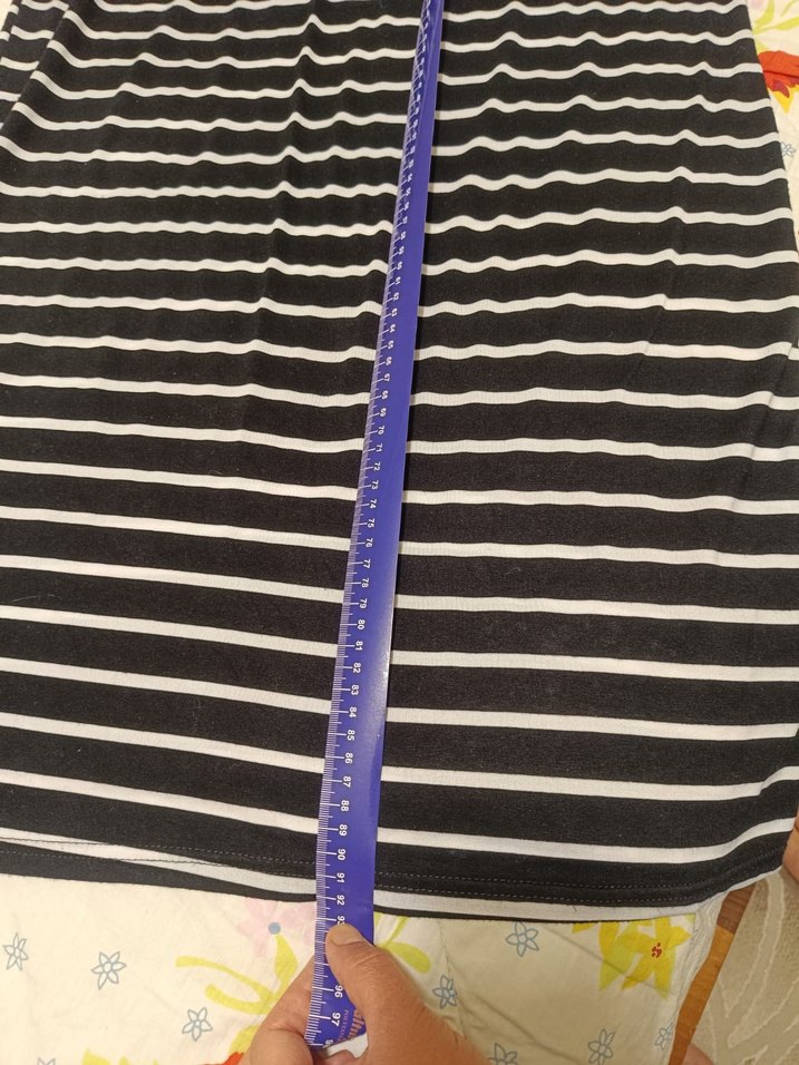 Siyah Beyaz Çizgili Uzun Pilili Etek - Görsel 3