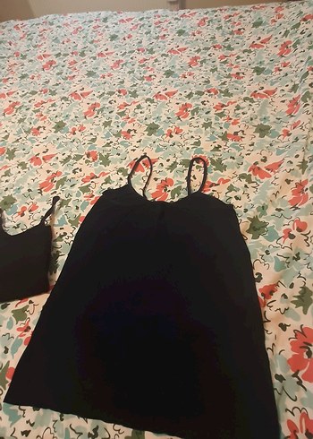 Siyah Uzun İp Askılı Kadın Atlet - Görsel 2