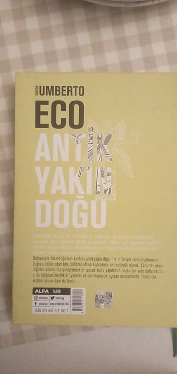  Umberto Eco-Yakındoğu