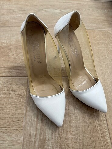 Stiletto