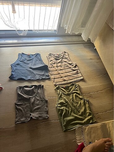 m Beden crop mini ne alırsan 70 tl