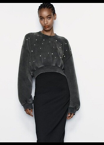 Zara sweatshirt 