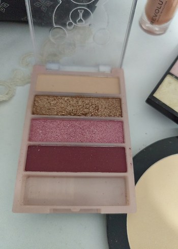 Bej Tonlu Far Paleti ve Kontür Seti - Görsel 3