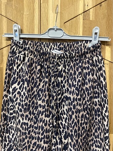 36 Beden çeşitli Renk Leopar bol pantolon