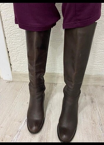 Kahverengi deri diz boyu topuklu kadın çizme - Görsel 7