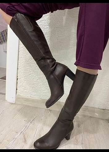 Kahverengi deri diz boyu topuklu kadın çizme - Görsel 12