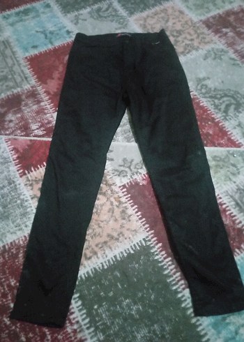 Kadın Siyah Dar Kesim Kumaş Pantolon - Görsel 5